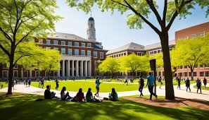 The Benefits of Attending Smaller Universities